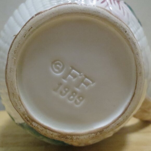 Fitz & Floyd Embossed X2 Coffee Mugs 4"H Floral & Basketweave 1989 - Picture 11 of 11